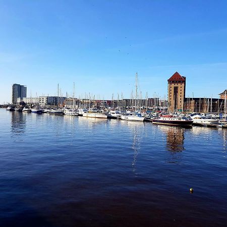 Ice House Apartments Swansea Bagian luar foto