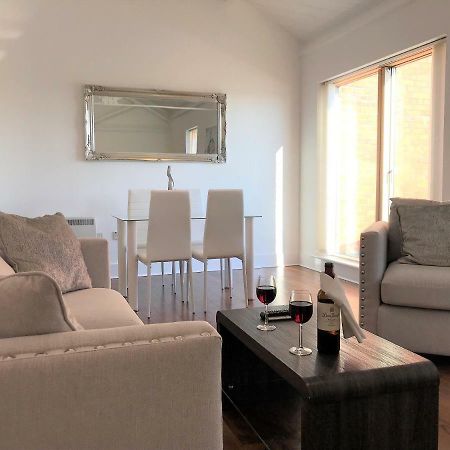Ice House Apartments Swansea Bagian luar foto