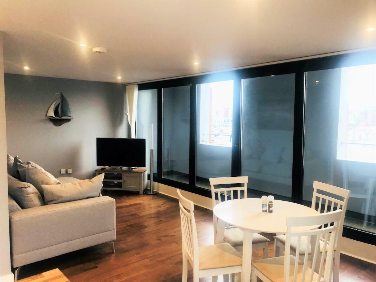 Ice House Apartments Swansea Bagian luar foto